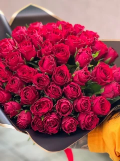 БУКЕТ из 51розы Кения 40 см