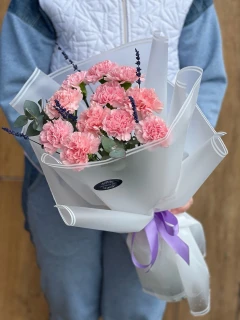 11 диантусов с лавандой